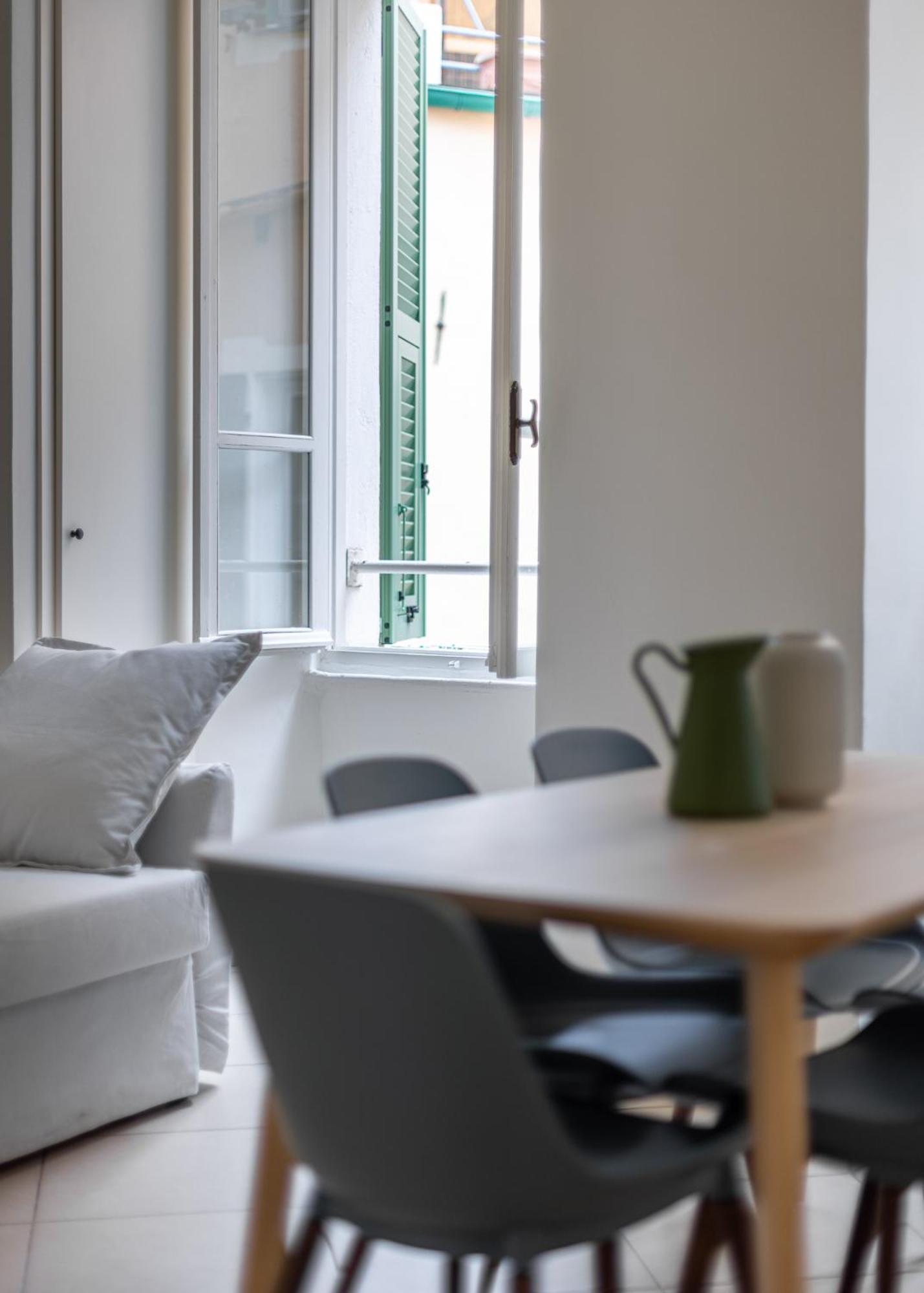 Bordiland 1 Apartment Bordighera Bagian luar foto