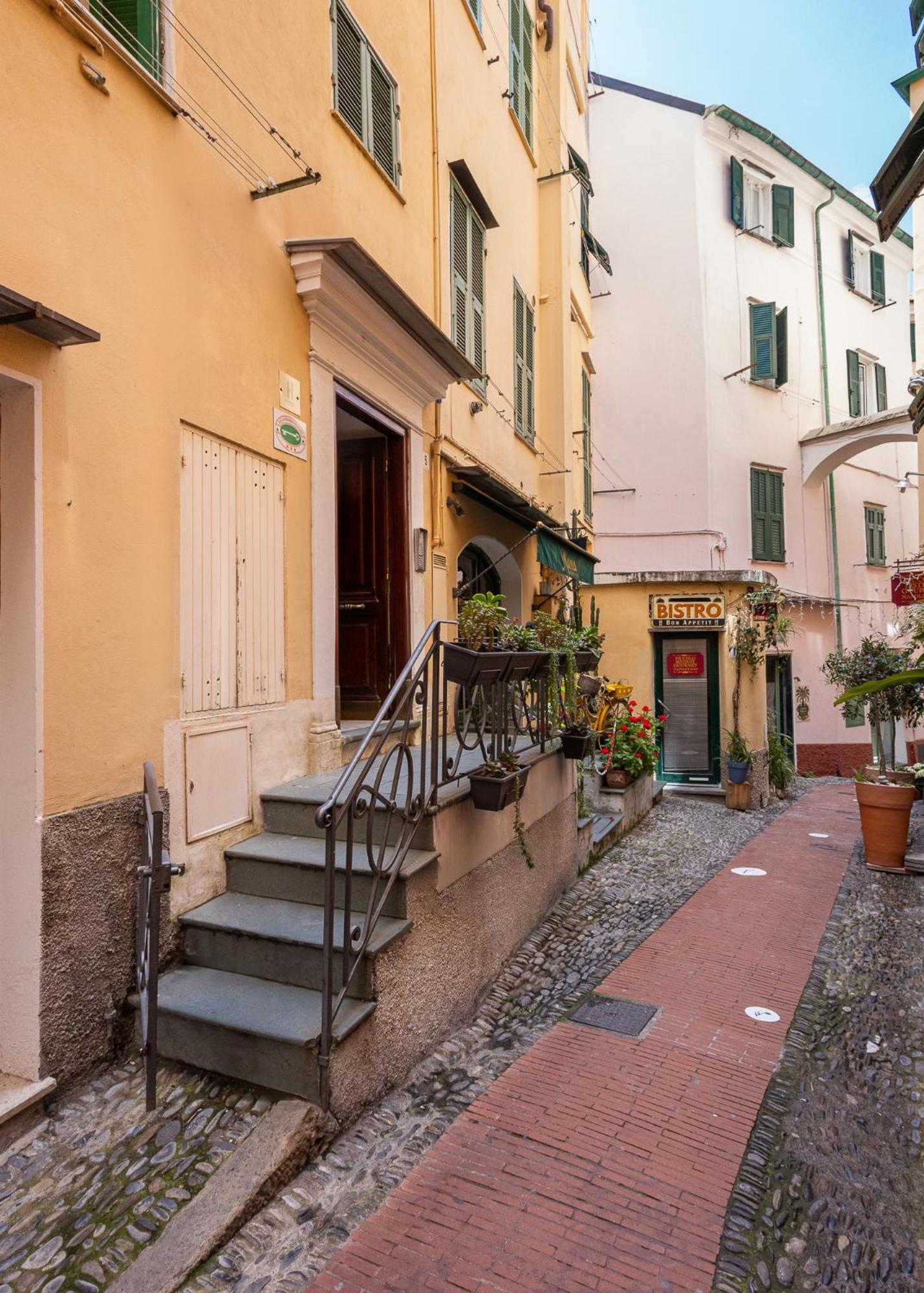 Bordiland 1 Apartment Bordighera Bagian luar foto