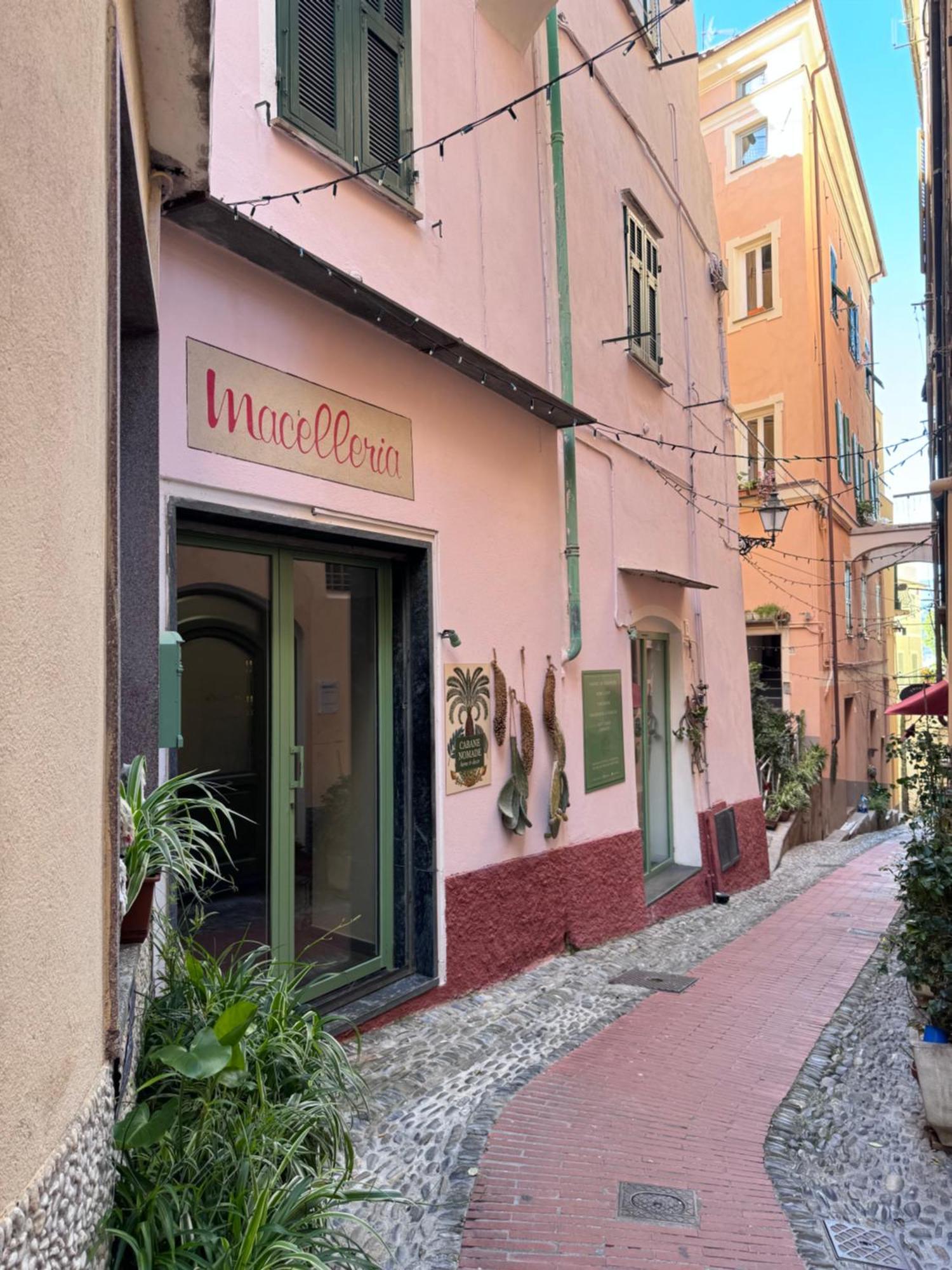Bordiland 1 Apartment Bordighera Bagian luar foto
