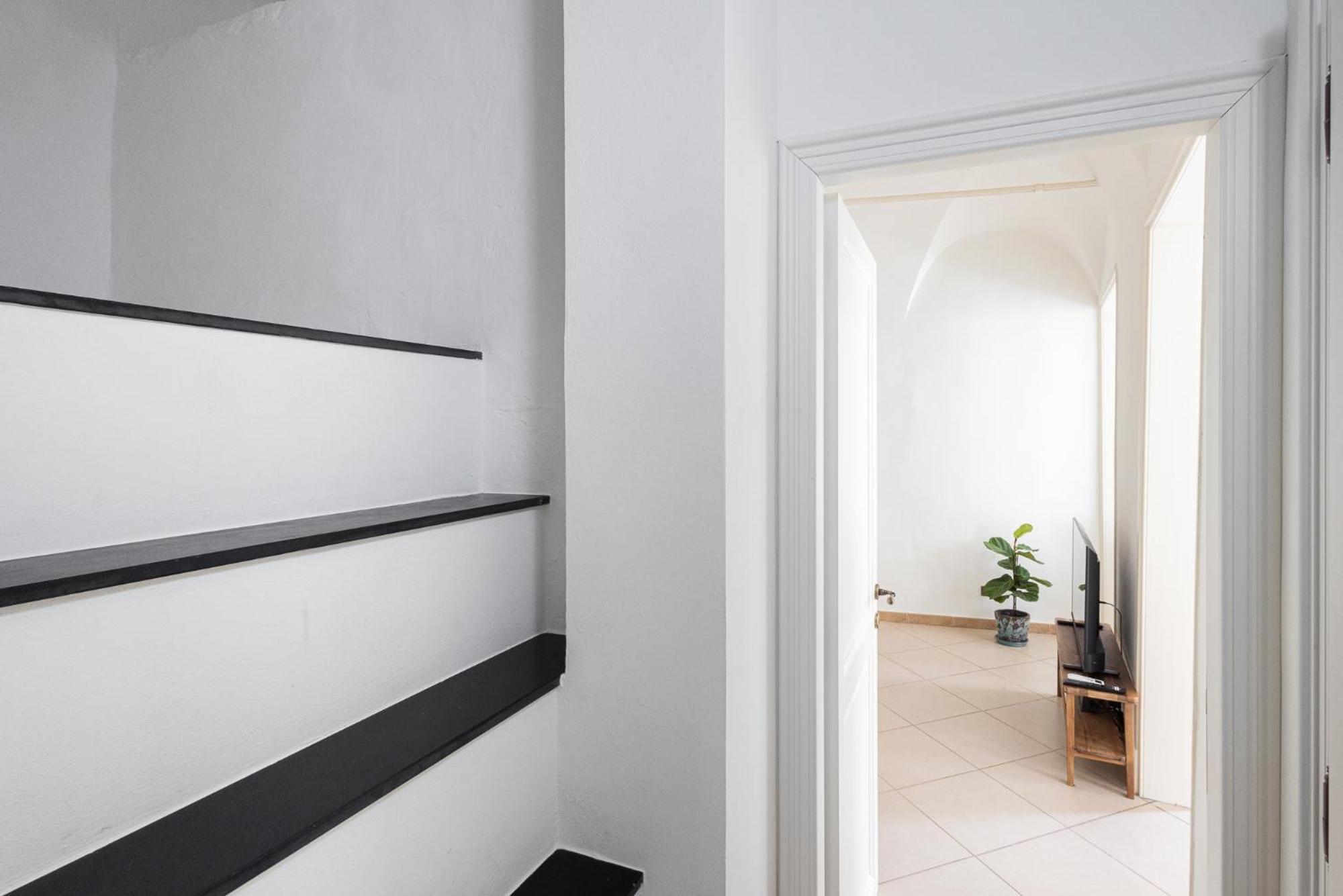 Bordiland 1 Apartment Bordighera Bagian luar foto