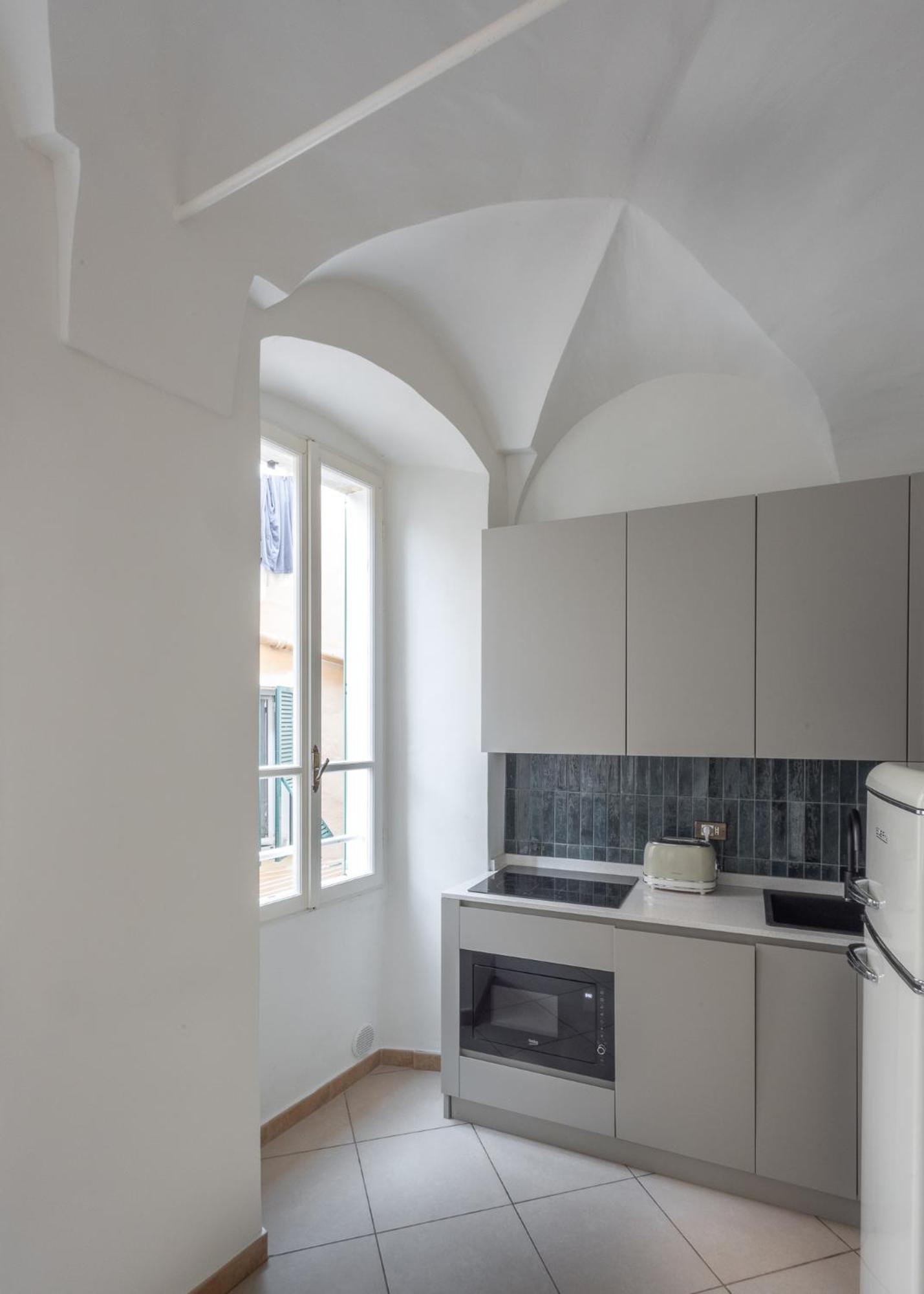 Bordiland 1 Apartment Bordighera Bagian luar foto